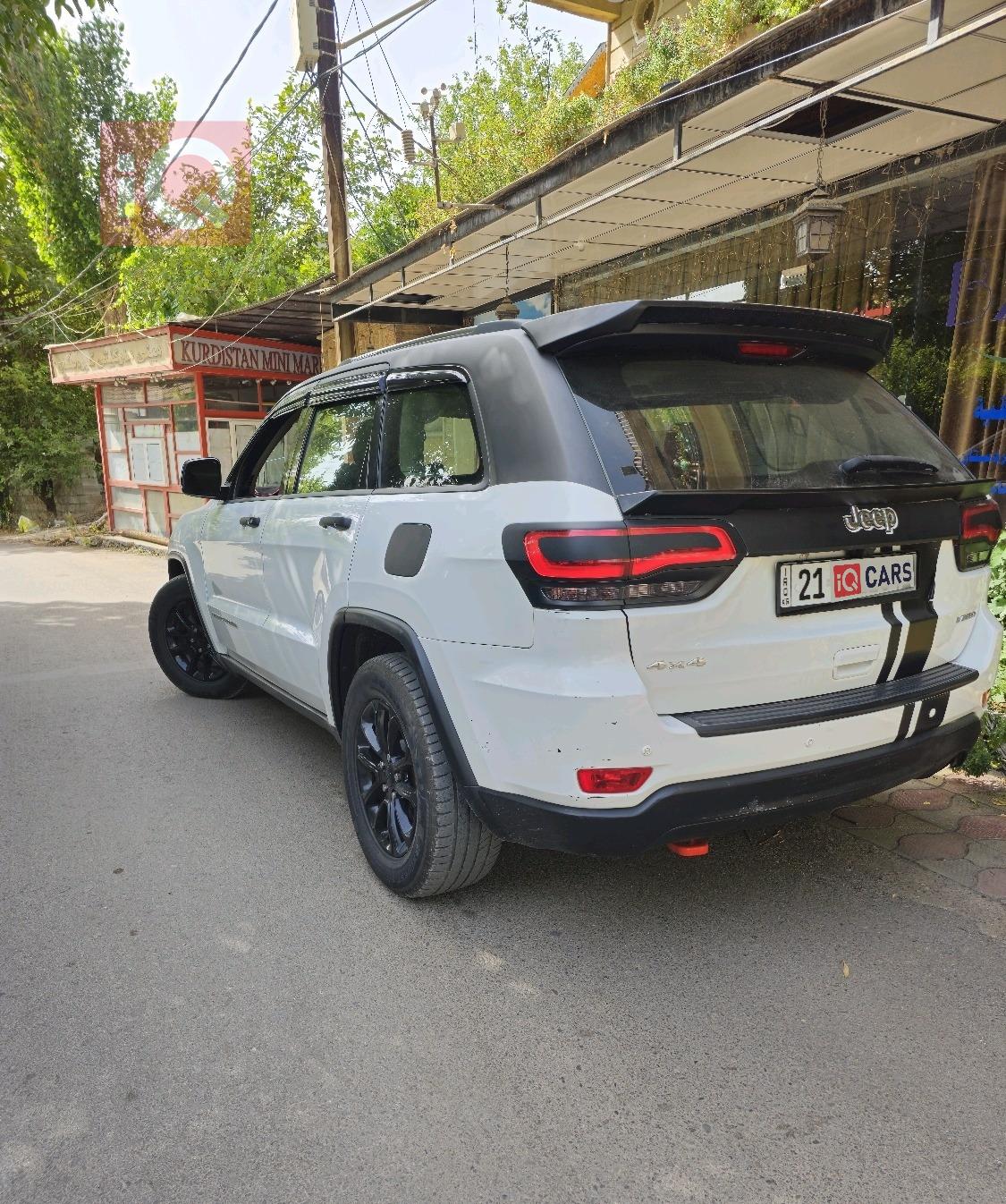 جيب جراند شيروكي